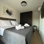 Apartmán Oris, Private Parking, Private Garden *