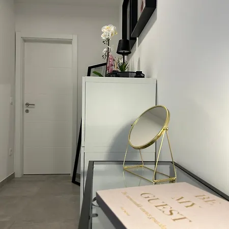 Appartement Oris, Private Parking, Private Garden Zadar