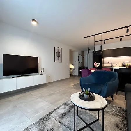 Apartment Oris, Private Parking, Garden Zadar