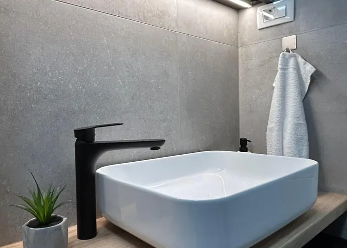 Oris, Private Parking, Garden Апартаменты Задар