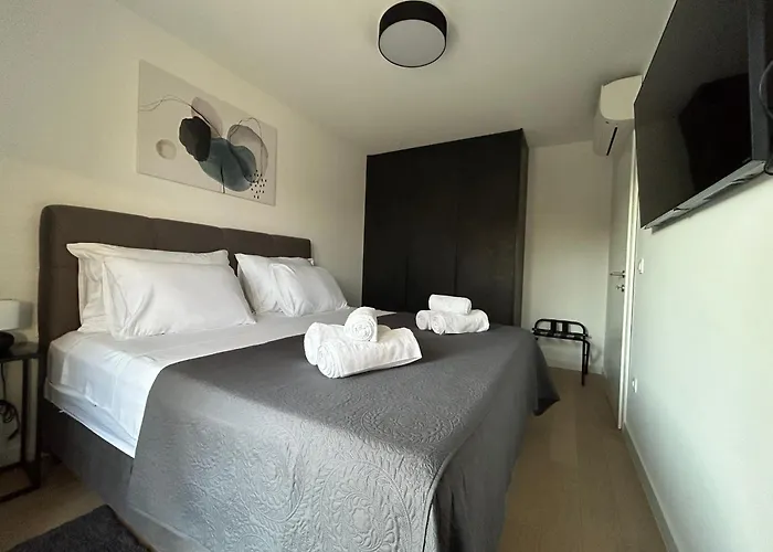 דירה Oris, Private Parking, Garden *