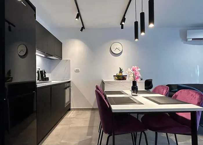 Oris, Private Parking, Garden * Задар