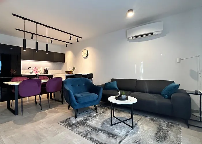 Oris, Private Parking, Garden Апартаменты Задар