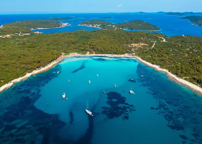 Oris, Private Parking, Garden דירה *